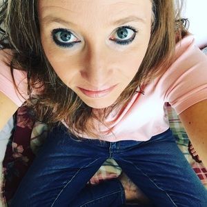 Meet your Posher, Whitney